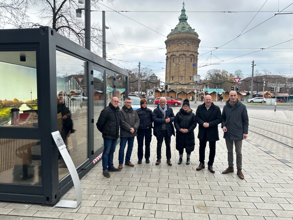 Die Eröffnung des FutuRaum-Containers am 02.12.23 im Plankenkopf P7